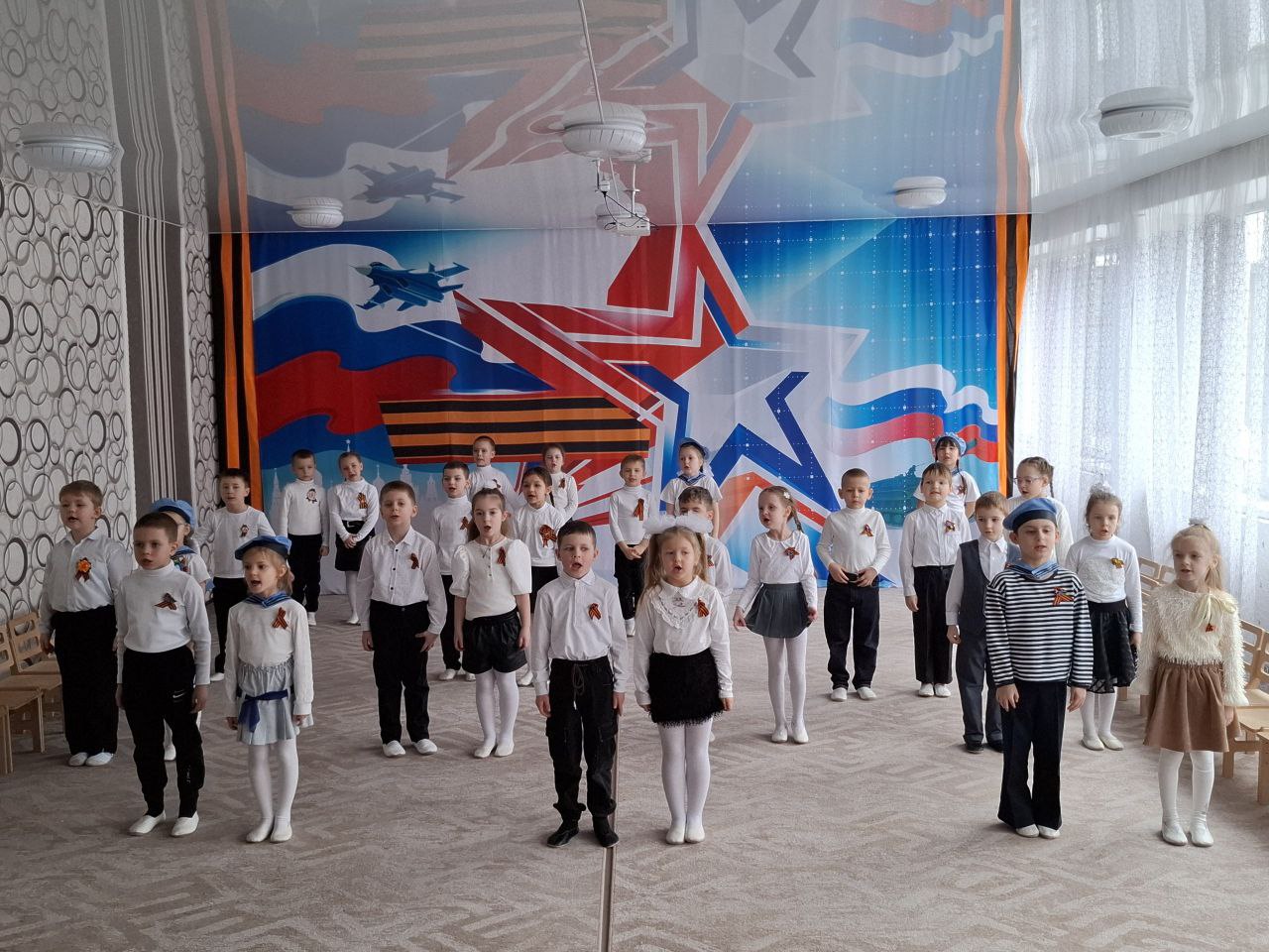 В дошкольных учреждениях городского округа Макеевка состоялись праздничные мероприятия, посвященные Дню защитника Отечества В дошкольных учреждениях городского округа Макеевка состоялись праздничные мероприятия, посвященные Дню защитника Отечества