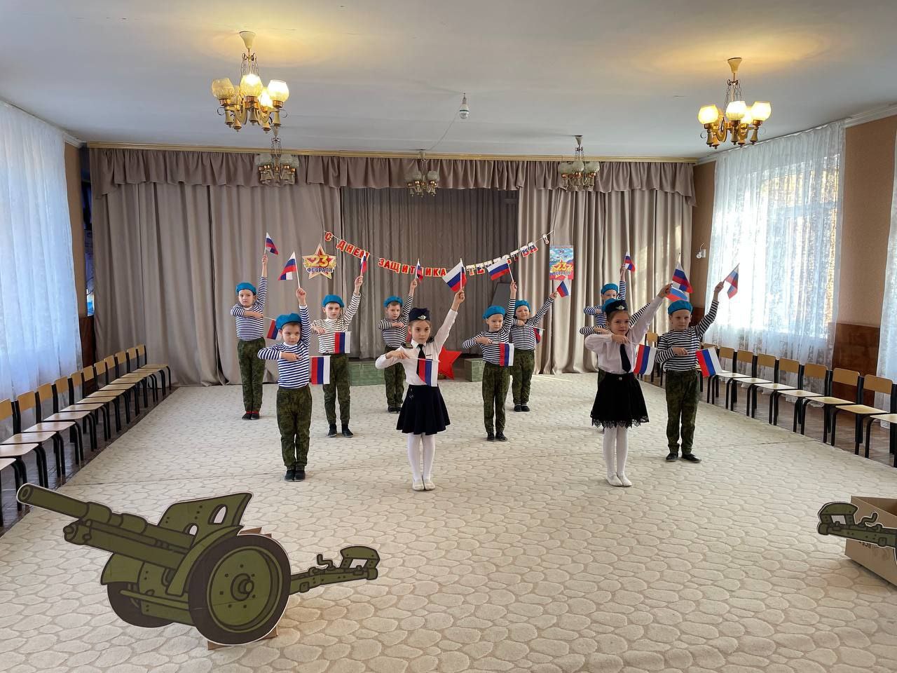 В дошкольных учреждениях городского округа Макеевка состоялись праздничные мероприятия, посвященные Дню защитника Отечества В дошкольных учреждениях городского округа Макеевка состоялись праздничные мероприятия, посвященные Дню защитника Отечества