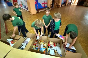 Сердечное тепло для наших защитников: образовательные организции присоединилась к акции "Посылка солдату"