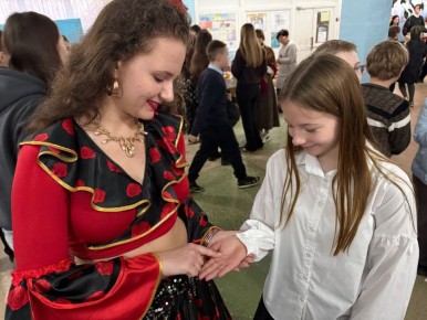 �������� ����� � ��������: ����������� ������� � ���� "�� � 32 �.�. ��������"