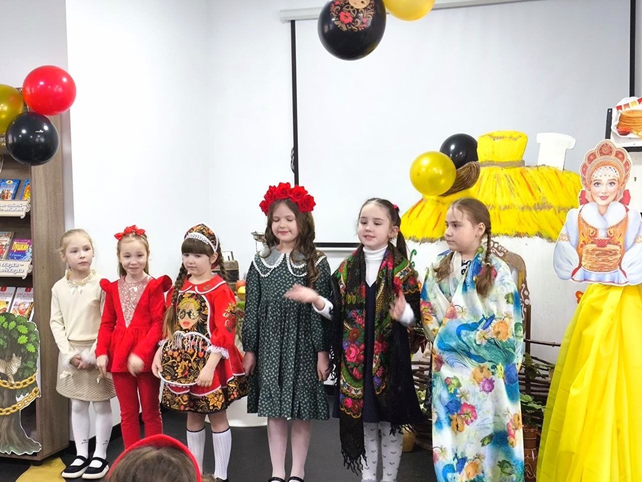 В рамках Масленичной недели в детской библиотеке им. Н. Островского царила атмосфера веселья и народных гуляний: здесь состоялся фольклорный праздник "Масленица весела, всех на праздник позвала" для первоклассников ГБОУ "СШ... В рамках Масленичной недели в детской библиотеке им. Н. Островского царила атмосфера веселья и народных гуляний: здесь состоялся фольклорный праздник "Масленица весела, всех на праздник позвала" для первоклассников ГБОУ "СШ...