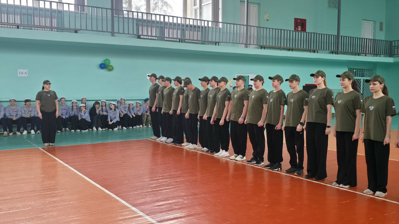 В рамках недели основ безопасности и защиты Родины (ОБЗР) в ГБОУ «СШ № 22 Г.О. МАКЕЕВКА» состоялся смотр строя и песни В рамках недели основ безопасности и защиты Родины (ОБЗР) в ГБОУ «СШ № 22 Г.О. МАКЕЕВКА» состоялся смотр строя и песни