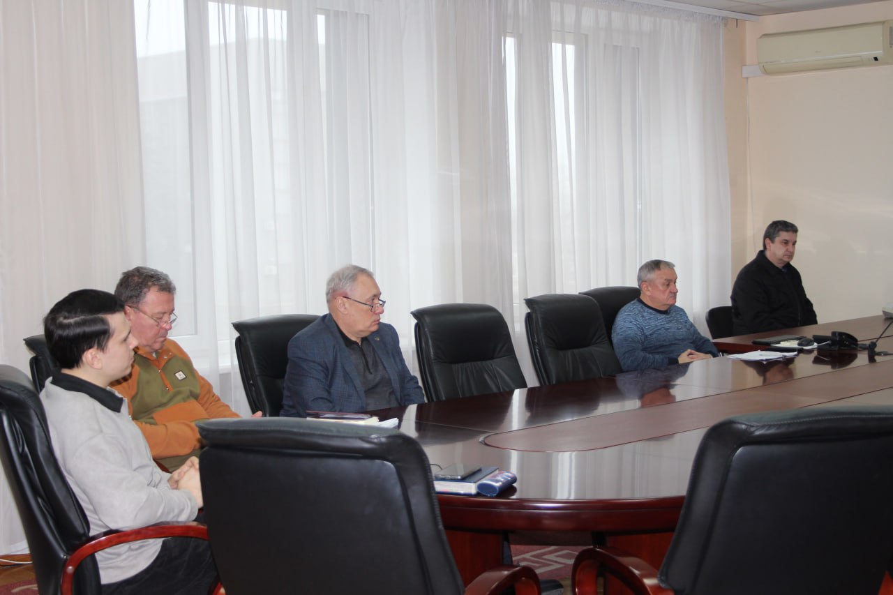 Сегодня, 24 февраля, депутат Макеевского городского совета Тарас Сидоренко провел встречу по адресу: г.о. Макеевка, г. Макеевка, пл. Советская, 2, по поручению Главы ДНР Дениса Пушилина Сегодня, 24 февраля, депутат Макеевского городского совета Тарас Сидоренко провел встречу по адресу: г.о. Макеевка, г. Макеевка, пл. Советская, 2, по поручению Главы ДНР Дениса Пушилина