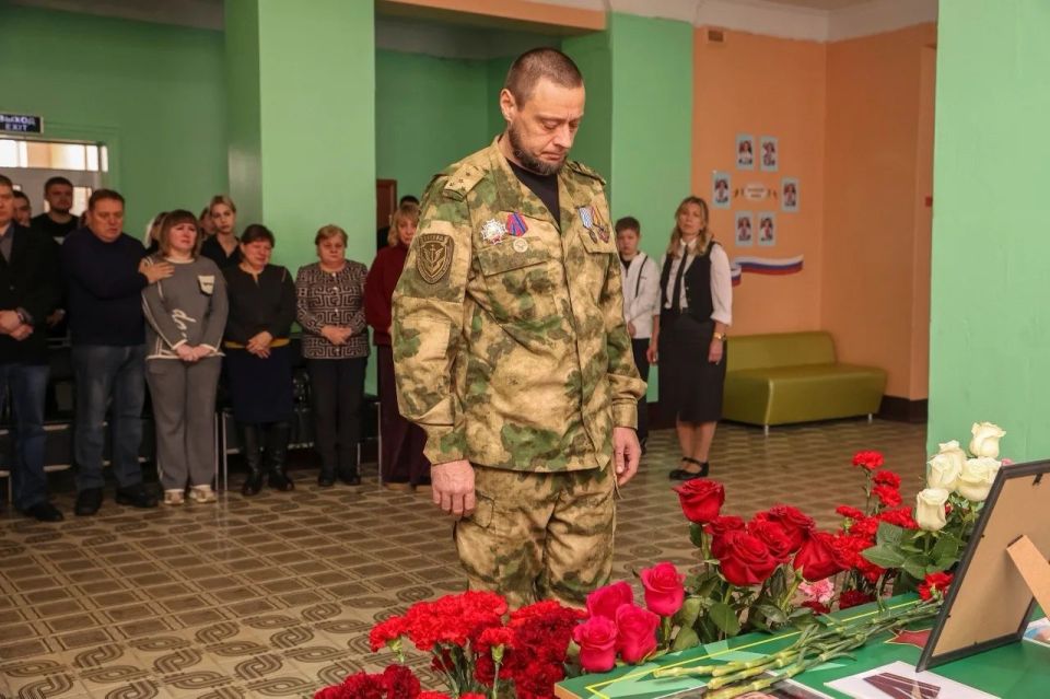 20 ������� � ���� "�� � 90 �.�. ��������" ���������� ������������� �������� ����� �����, ����������� ��������� ������� ��������������