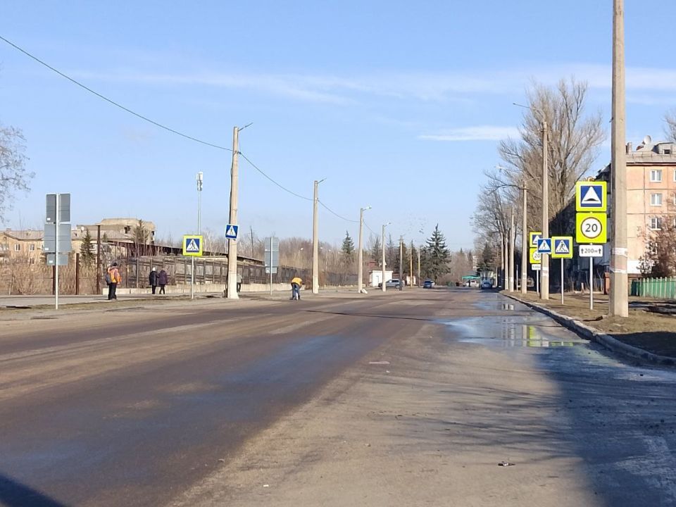 Сегодня, 27 февраля, с целью приведения территории в надлежащее санитарное состояние силами МУП АГМ «Перспектива» проведены работы по уборке видимого мусора по ул. Циолковского