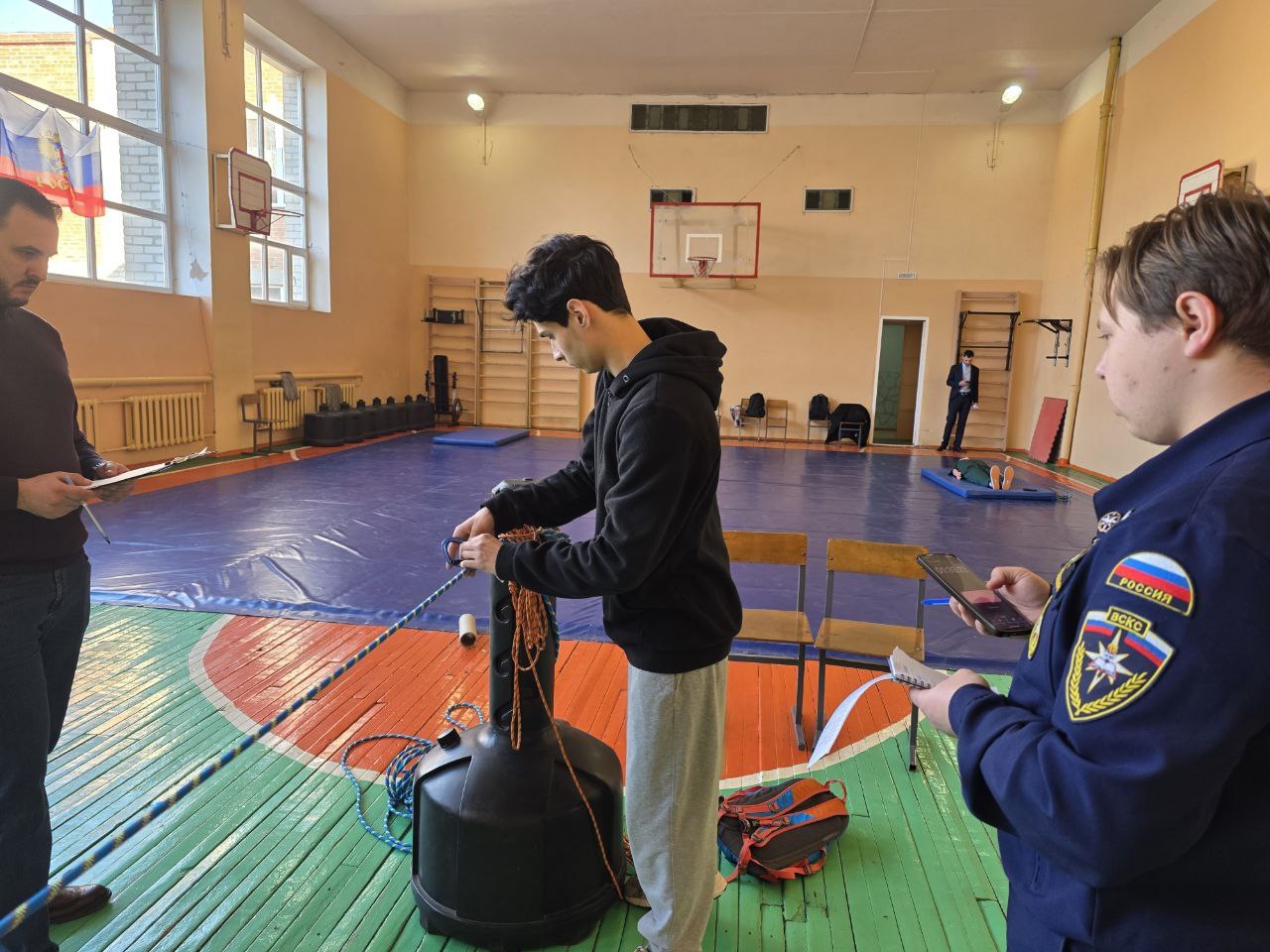 Добровольцы Донецкого РО ВСКС оказали содействие в проведении региональных соревнований по основам безопасности и защиты Родины Добровольцы Донецкого РО ВСКС оказали содействие в проведении региональных соревнований по основам безопасности и защиты Родины