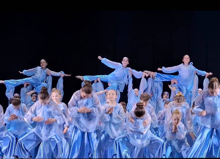 Праздничный концерт к Международному женскому дню Праздничный концерт к Международному женскому дню