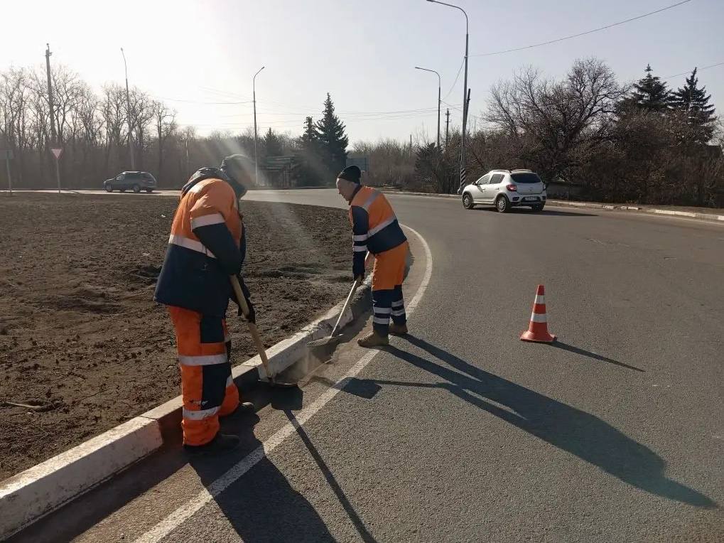 Приводим в соответствие с ГОСТами элементы дорожной инфраструктуры Приводим в соответствие с ГОСТами элементы дорожной инфраструктуры