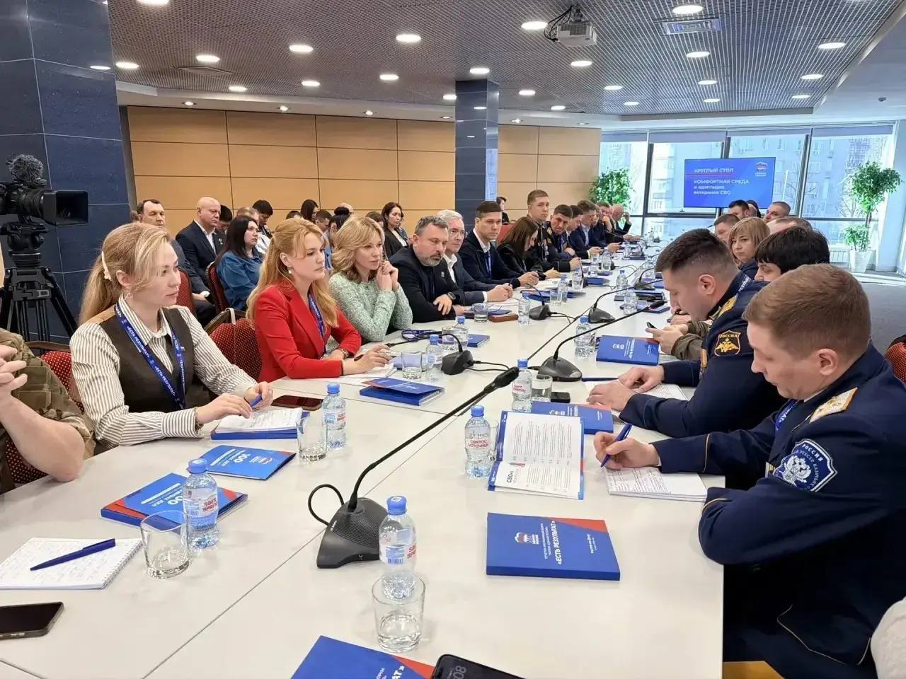 Наталья Никонорова: Вчера состоялся второй окружной отчетно-программный форум Единой России «Есть результат!» Наталья Никонорова: Вчера состоялся второй окружной отчетно-программный форум Единой России «Есть результат!»