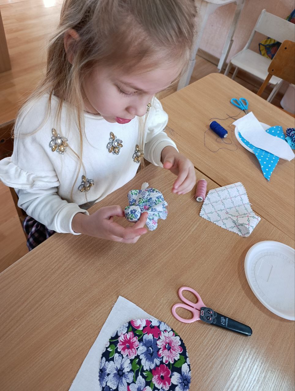 В рамках Года единства народов России, с целью приобщения детей дошкольного возраста к истокам русской народной культуры и духовным ценностям русского народа в ГБОУ "ГИМНАЗИЯ Г.О. МАКЕЕВКА" в старшей группе № 2 состоялось... В рамках Года единства народов России, с целью приобщения детей дошкольного возраста к истокам русской народной культуры и духовным ценностям русского народа в ГБОУ "ГИМНАЗИЯ Г.О. МАКЕЕВКА" в старшей группе № 2 состоялось...