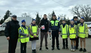 ����� ������������� �������� �������� ���� ������, ���� ����� �� ������ ��� "�������� �������" ���� "�� � 22 �.�. ��������" ���������� ������ � ������������ �����