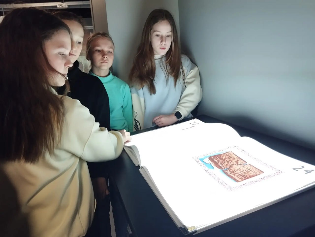 Юные макеевчане открыли для себя историю России в интерактивном формате Юные макеевчане открыли для себя историю России в интерактивном формате