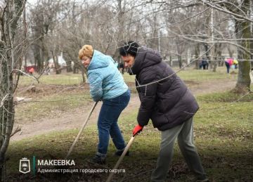 Александр Подгорный: В Макеевке прошёл общегородской субботник в рамках акции «Зелёный Донбасс»