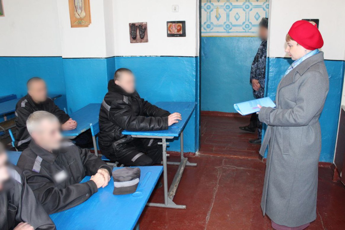 Протоиерей Геннадий провел духовную беседу с осужденными ИК-4 Протоиерей Геннадий провел духовную беседу с осужденными ИК-4