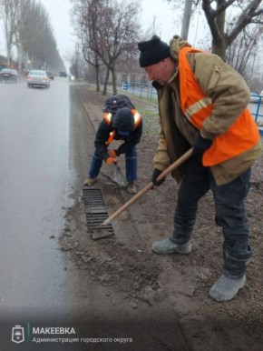 Выполненные работы коммунальными службами 25 марта