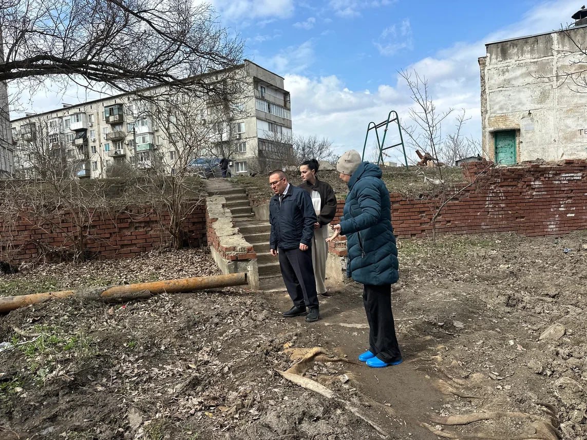 Андрей Крамар: Продолжаем нашей командой отрабатывать обращения, поступающие через чат-бот Главы ДНР Андрей Крамар: Продолжаем нашей командой отрабатывать обращения, поступающие через чат-бот Главы ДНР