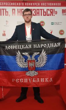 Александр Волошин: #ГероиДонбасса | Александр Свердил