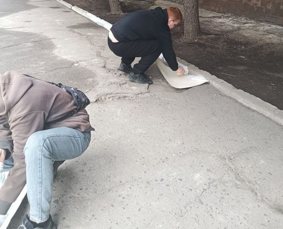 Сегодня, 30 марта, в рамках мероприятий по благоустройству в весенне-летний период сотрудниками и учащимися ГБПОУ «Макеевский техникум промышленных технологий им. Ф.И. Бачурина» проведены работы по уборке закрепленной и... Сегодня, 30 марта, в рамках мероприятий по благоустройству в весенне-летний период сотрудниками и учащимися ГБПОУ «Макеевский техникум промышленных технологий им. Ф.И. Бачурина» проведены работы по уборке закрепленной и...