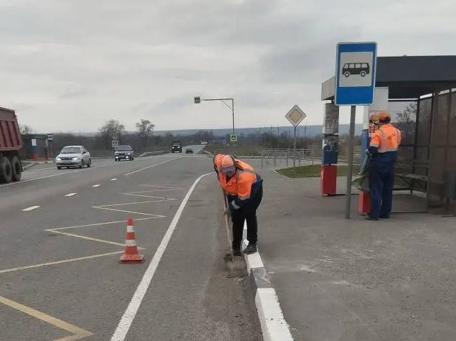 #СОДЕРЖАНИЕ_СВОД за сутки. Что выполнили на дорогах общего пользования за сутки: #СОДЕРЖАНИЕ_СВОД за сутки. Что выполнили на дорогах общего пользования за сутки: