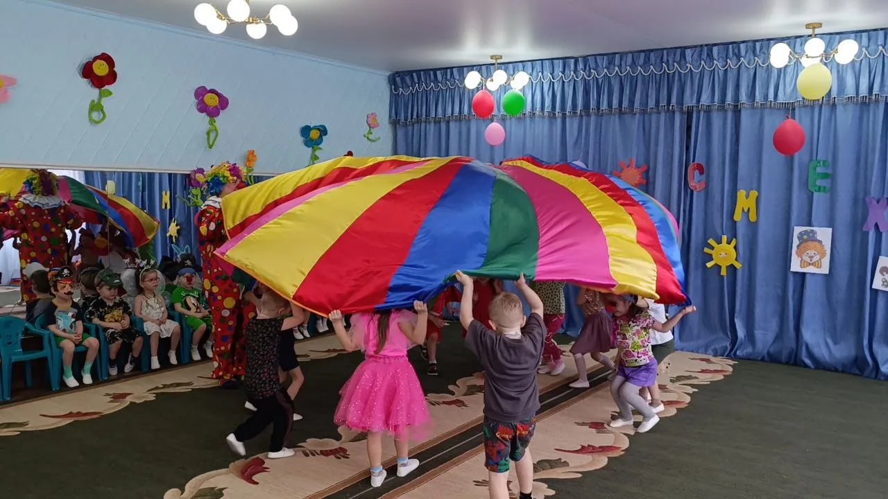 В ГБДОУ "ДЕТСКИЙ САД № 186 Г.О. МАКЕЕВКА" ДНР сегодня было по-настоящему шумно и весело! В ГБДОУ "ДЕТСКИЙ САД № 186 Г.О. МАКЕЕВКА" ДНР сегодня было по-настоящему шумно и весело!