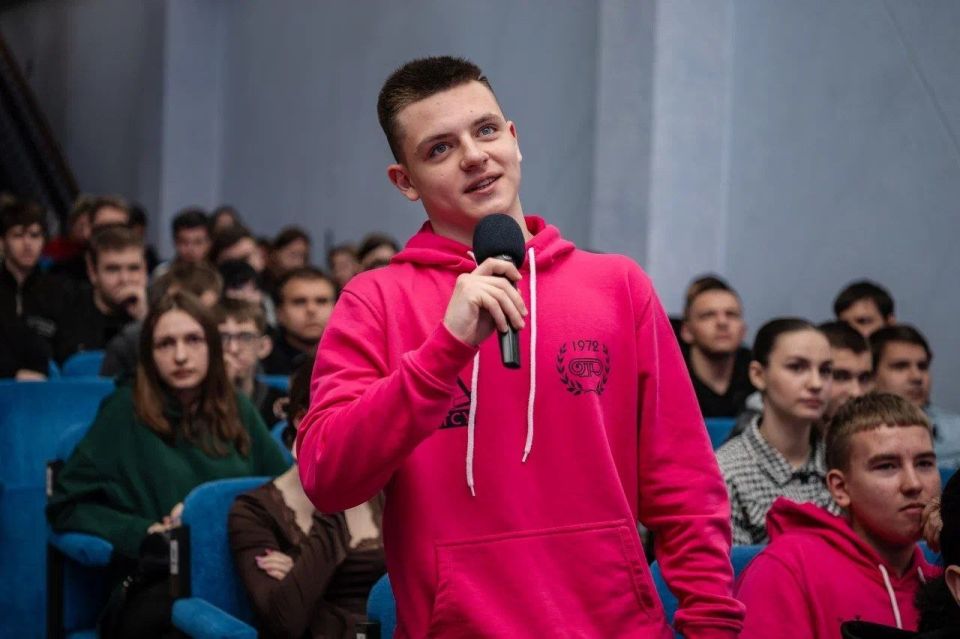 В ДОННАСА — филиале НИУ МГСУ состоялось торжественное открытие Форума молодежных сообществ, приуроченного к Году народного единства в Российской Федерации В ДОННАСА — филиале НИУ МГСУ состоялось торжественное открытие Форума молодежных сообществ, приуроченного к Году народного единства в Российской Федерации
