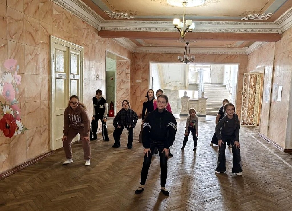 7 апреля — Всемирный день здоровья! «Лучший фитнес — это танцы!» — под таким девизом прошёл наш понедельник! 7 апреля — Всемирный день здоровья! «Лучший фитнес — это танцы!» — под таким девизом прошёл наш понедельник!