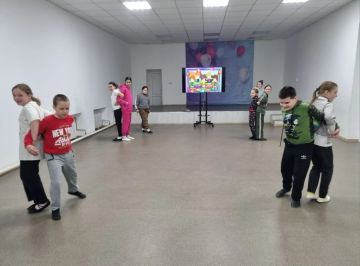 7 апреля во Дворце культуры им. М. И. Калинина состоялся квест «Мы со спортом друзья!», к Всемирному Дню здоровья