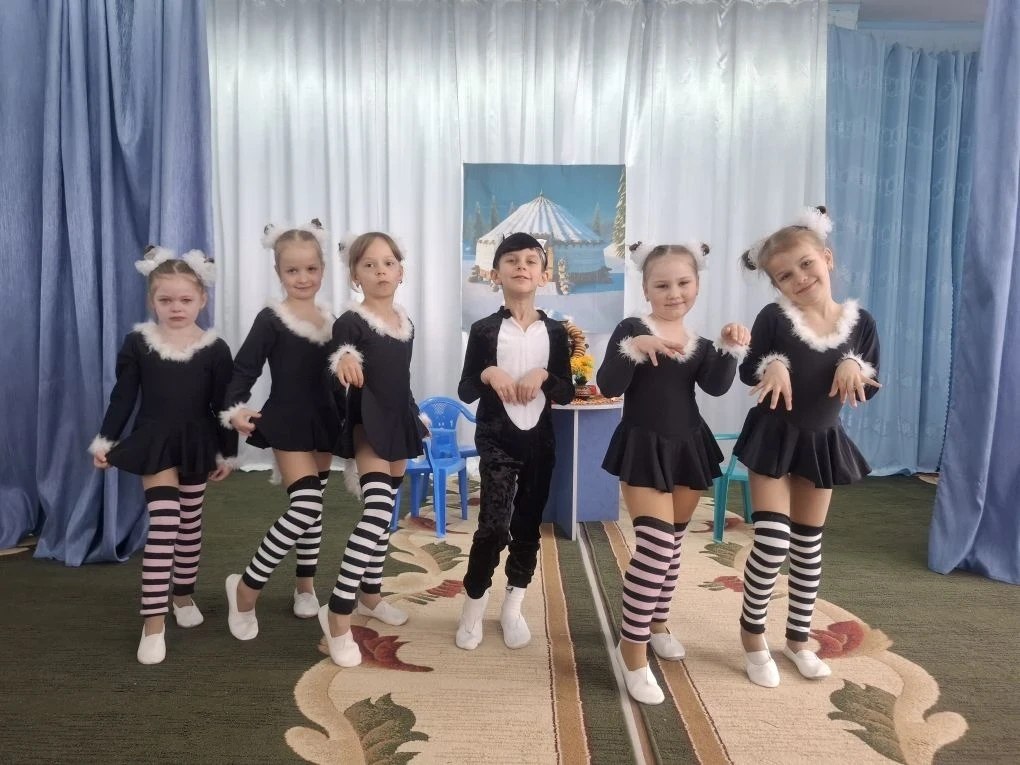 В рамках мероприятий, посвященных Году единства народов России, воспитанники подготовительных групп ГБДОУ «ДЕТСКИЙ САД № 186 Г.О. МАКЕЕВКА» ДНР провели инсценировку поучительной башкирской народной сказки «Четыре друга» В рамках мероприятий, посвященных Году единства народов России, воспитанники подготовительных групп ГБДОУ «ДЕТСКИЙ САД № 186 Г.О. МАКЕЕВКА» ДНР провели инсценировку поучительной башкирской народной сказки «Четыре друга»