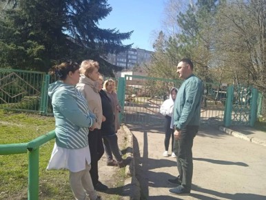 6 ������, ������� ����������� ���������� ������ ���������� ������ ������ ������� � ���������� �� ���������������� ���������� �� ������: �. ��������, �-� �������, 82