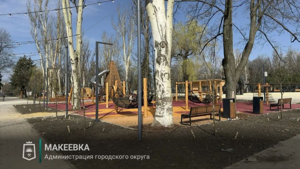 Уважаемые макеевчане!. Нам поступают ваши сообщения о состоянии Югорского парка: закрыты санузлы, некоторые участки выглядят недостроенными Уважаемые макеевчане!. Нам поступают ваши сообщения о состоянии Югорского парка: закрыты санузлы, некоторые участки выглядят недостроенными