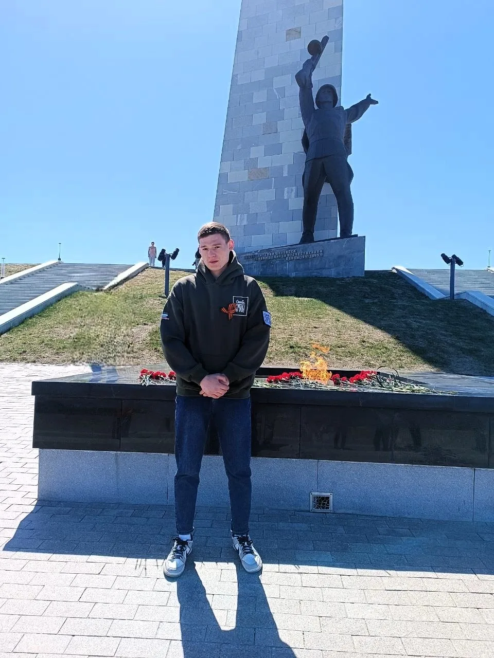 Каждая минута с семьей - бесценна: Ветеран СВО из Макеевки Владислав Терновой рассказал, как боевой опыт изменил взгляд на жизнь Каждая минута с семьей - бесценна: Ветеран СВО из Макеевки Владислав Терновой рассказал, как боевой опыт изменил взгляд на жизнь