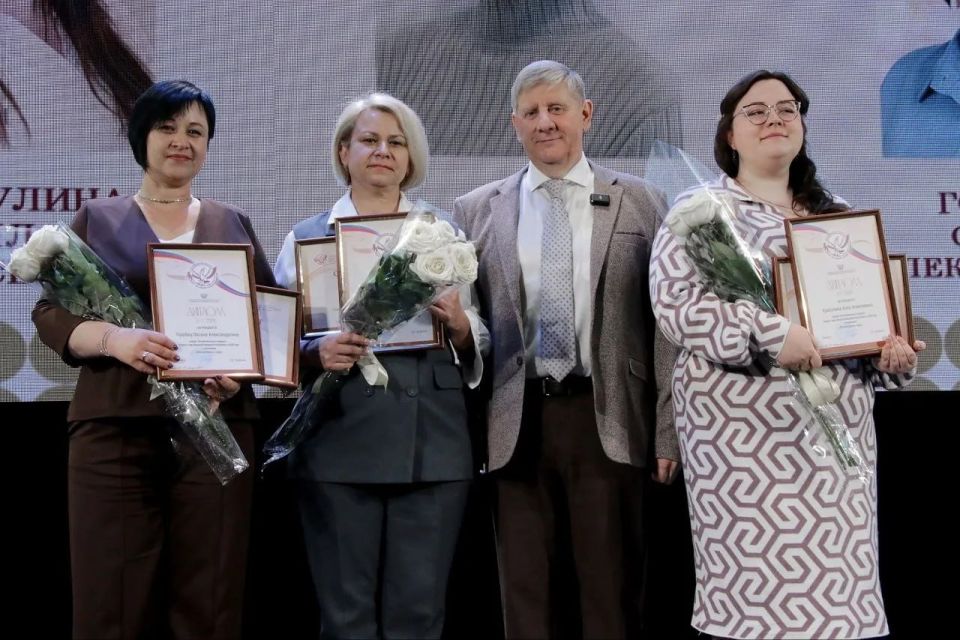 Модернизация здравоохранения, вывоз мусора, итоги конкурса “Педагог года”: о главном в регионе на утро 24 апреля 2026 года Модернизация здравоохранения, вывоз мусора, итоги конкурса “Педагог года”: о главном в регионе на утро 24 апреля 2026 года