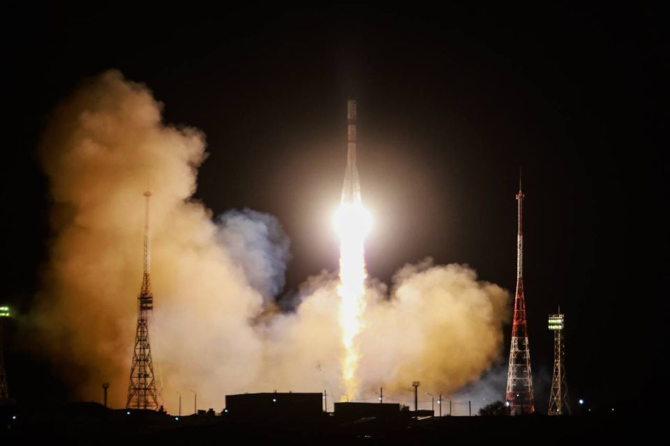 С Байконура успешно стартовала ракета-носитель с грузовым кораблем «Прогресс МС-34» С Байконура успешно стартовала ракета-носитель с грузовым кораблем «Прогресс МС-34»