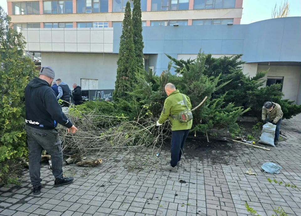 Дмитрий Огилец: Члены Донецкой республиканской региональной организации "Российский союз ветеранов Афганистана и специальных военных операций" с энтузиазмом поддержали инициативу Главы Донецкой Народной Республики, приняв... Дмитрий Огилец: Члены Донецкой республиканской региональной организации "Российский союз ветеранов Афганистана и специальных военных операций" с энтузиазмом поддержали инициативу Главы Донецкой Народной Республики, приняв...
