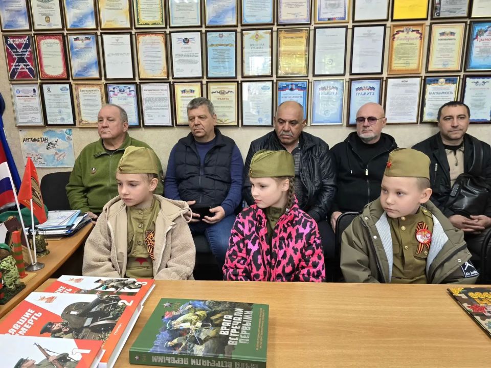 Дмитрий Огилец: 2.05.26г. состоялось очередное расширенное правление Макеевской городской организации «Российский Союз ветеранов Афганистана и специальных военных операций» Дмитрий Огилец: 2.05.26г. состоялось очередное расширенное правление Макеевской городской организации «Российский Союз ветеранов Афганистана и специальных военных операций»