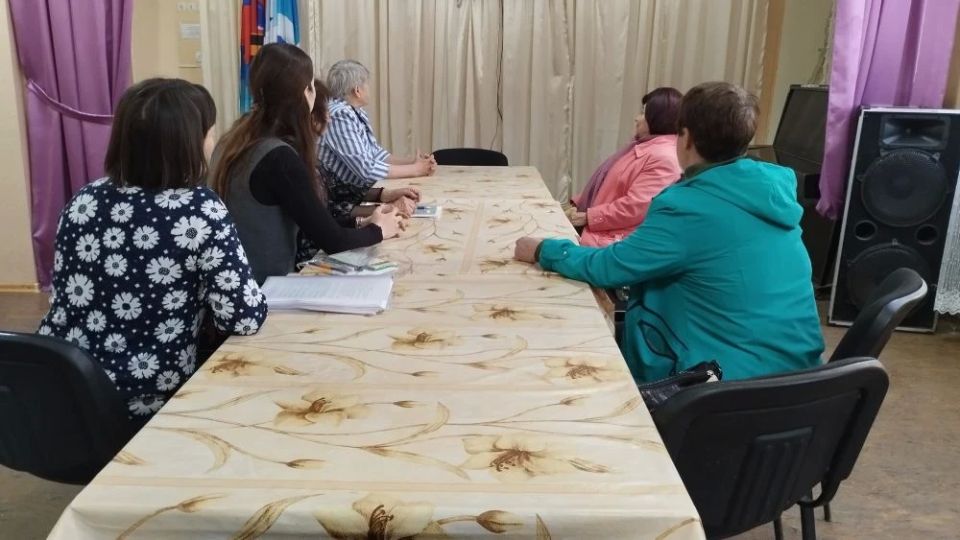 5 мая, для подопечных Государственного бюджетного учреждения социального обслуживания «Центр социального обслуживания населения Кировского района города Макеевки» был организован показ документального фильма «Донбасс: вчера... 5 мая, для подопечных Государственного бюджетного учреждения социального обслуживания «Центр социального обслуживания населения Кировского района города Макеевки» был организован показ документального фильма «Донбасс: вчера...