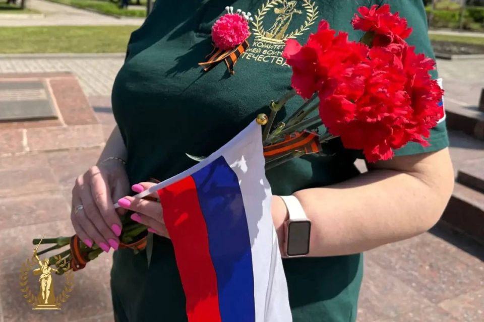 Весна Победы: память, гордость и цветы у Вечного огня Весна Победы: память, гордость и цветы у Вечного огня