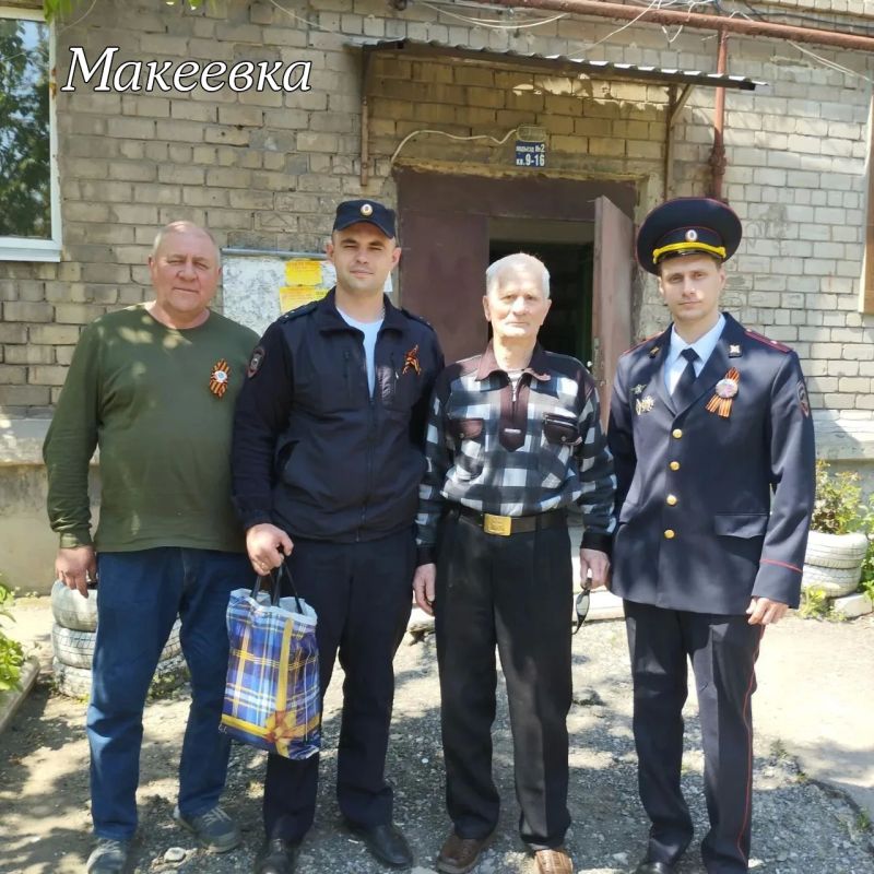 Полицейские приняли участие в торжествах, посвященных празднованию Дня Победы Полицейские приняли участие в торжествах, посвященных празднованию Дня Победы