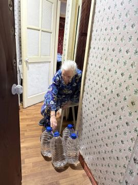 Активистка Единой России ПО № 551 приняла участие в акции «Маленькие добрые дела»