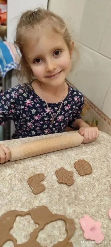 21 мая в Червоногвардейском районе прошла добрая и трогательная акция «Маленькие добрые дела», организованная МБУДО «Дом детского и юношеского творчества города Макеевки» и активистами первичного отделения № 588 партии... 21 мая в Червоногвардейском районе прошла добрая и трогательная акция «Маленькие добрые дела», организованная МБУДО «Дом детского и юношеского творчества города Макеевки» и активистами первичного отделения № 588 партии...