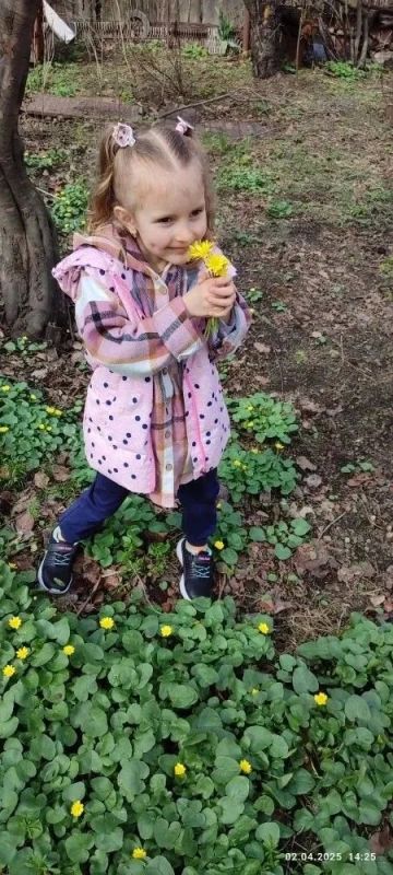 Сегодня, 29 мая в Червоногвардейском районе коллектив МБУДО «Дом детского и юношеского творчества» и активисты первичного отделения № 588 партии «Единая Россия» продолжают участие в акции «Маленькие добрые дела» Сегодня, 29 мая в Червоногвардейском районе коллектив МБУДО «Дом детского и юношеского творчества» и активисты первичного отделения № 588 партии «Единая Россия» продолжают участие в акции «Маленькие добрые дела»