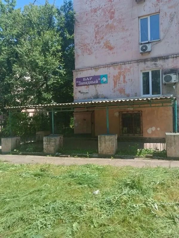 На территории Горняцкого внутригородского района проходит работа по покосу сорной растительности На территории Горняцкого внутригородского района проходит работа по покосу сорной растительности