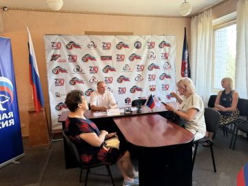 В общественной приемной Макеевского местного отделения Горняцкого района Всероссийской политической партии «Единая Россия» прием граждан провел депутат Макеевского городского Совета Донецкой Народной Республики Александр...