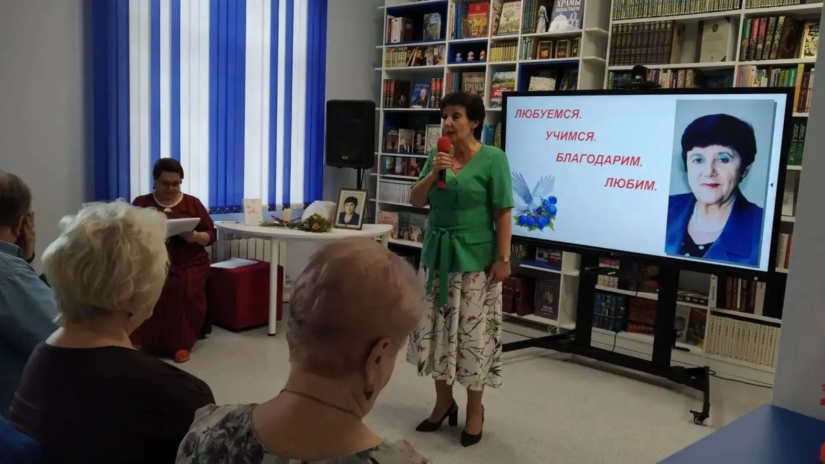 Год назад ушла из жизни Галина Петровна Соколова - Почётный председатель Совета женщин г. Макеевки, чьё сердце было навсегда отдано служению людям Год назад ушла из жизни Галина Петровна Соколова - Почётный председатель Совета женщин г. Макеевки, чьё сердце было навсегда отдано служению людям