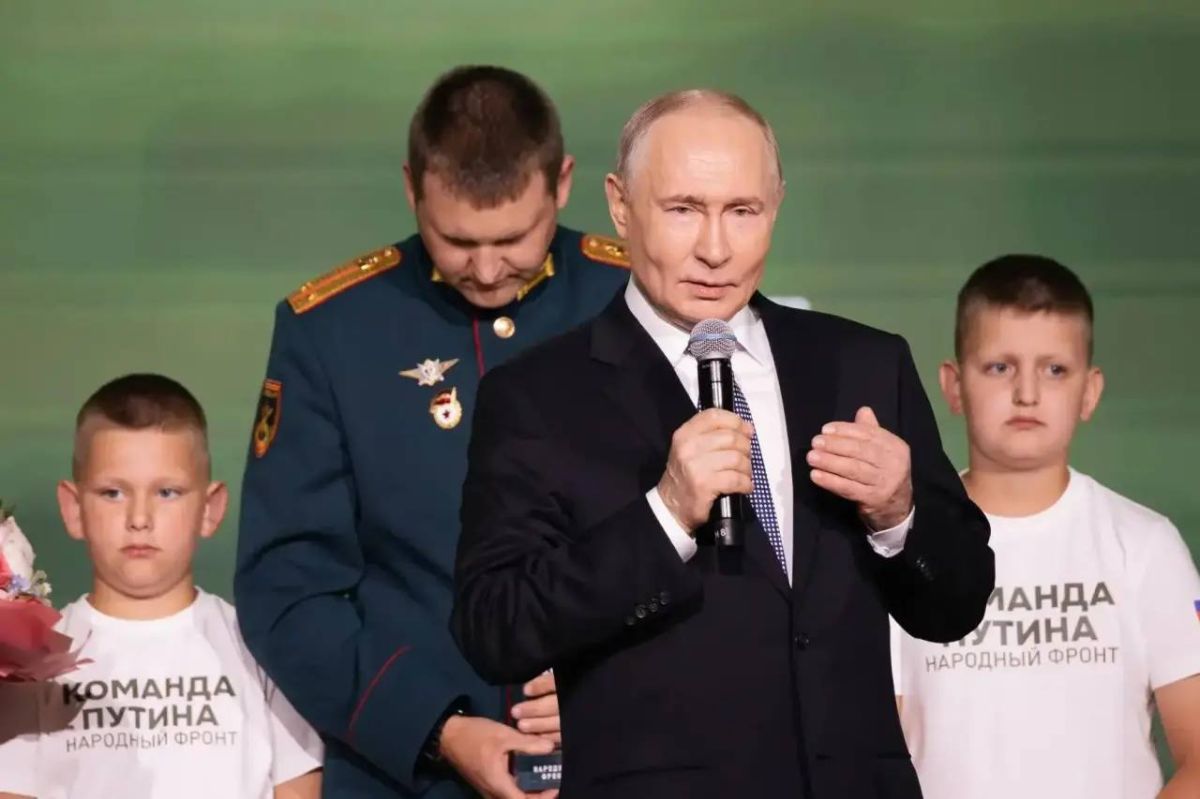 Денис Пушилин: Два врача Республики награждены премиями Общероссийского Народного фронта на форуме «Все для Победы!»