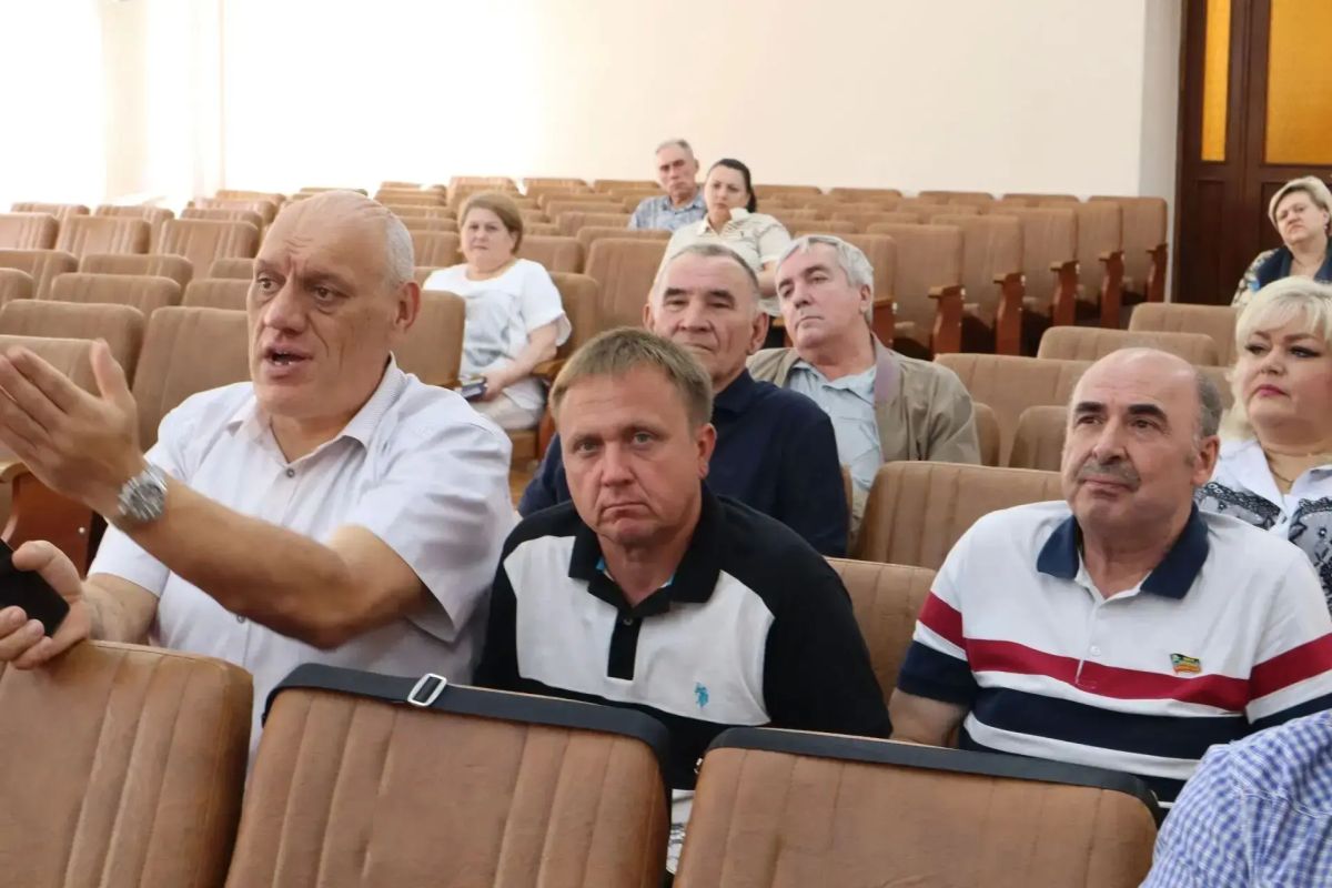 30 июля состоялось 78 заседание Макеевского городского совета 30 июля состоялось 78 заседание Макеевского городского совета