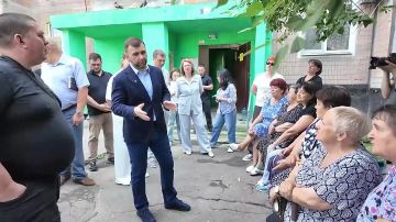 Денис Пушилин: Выезжая в муниципалитеты, всегда стараюсь пообщаться с местными жителями