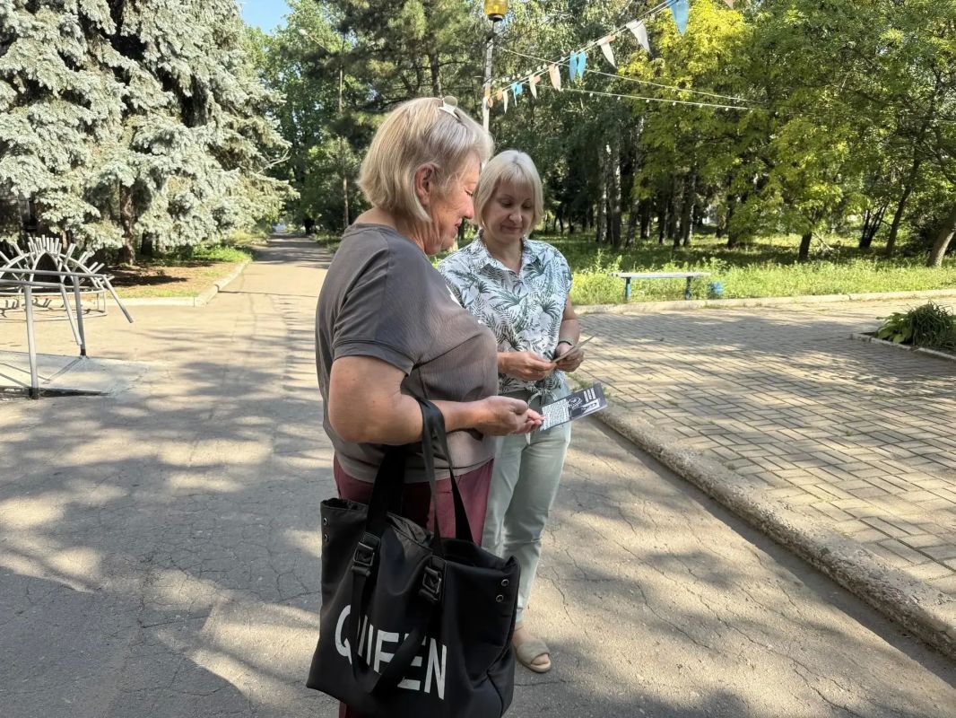 В Советском внутригородском районе городского округа Макеевка состоялась акция «Сын макеевской земли» В Советском внутригородском районе городского округа Макеевка состоялась акция «Сын макеевской земли»