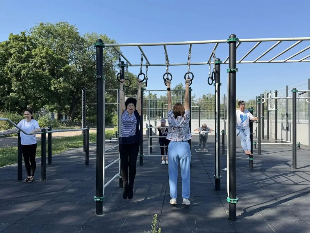 Всероссийская соседская зарядка: как жители нашего района укрепляют добрососедство Всероссийская соседская зарядка: как жители нашего района укрепляют добрососедство