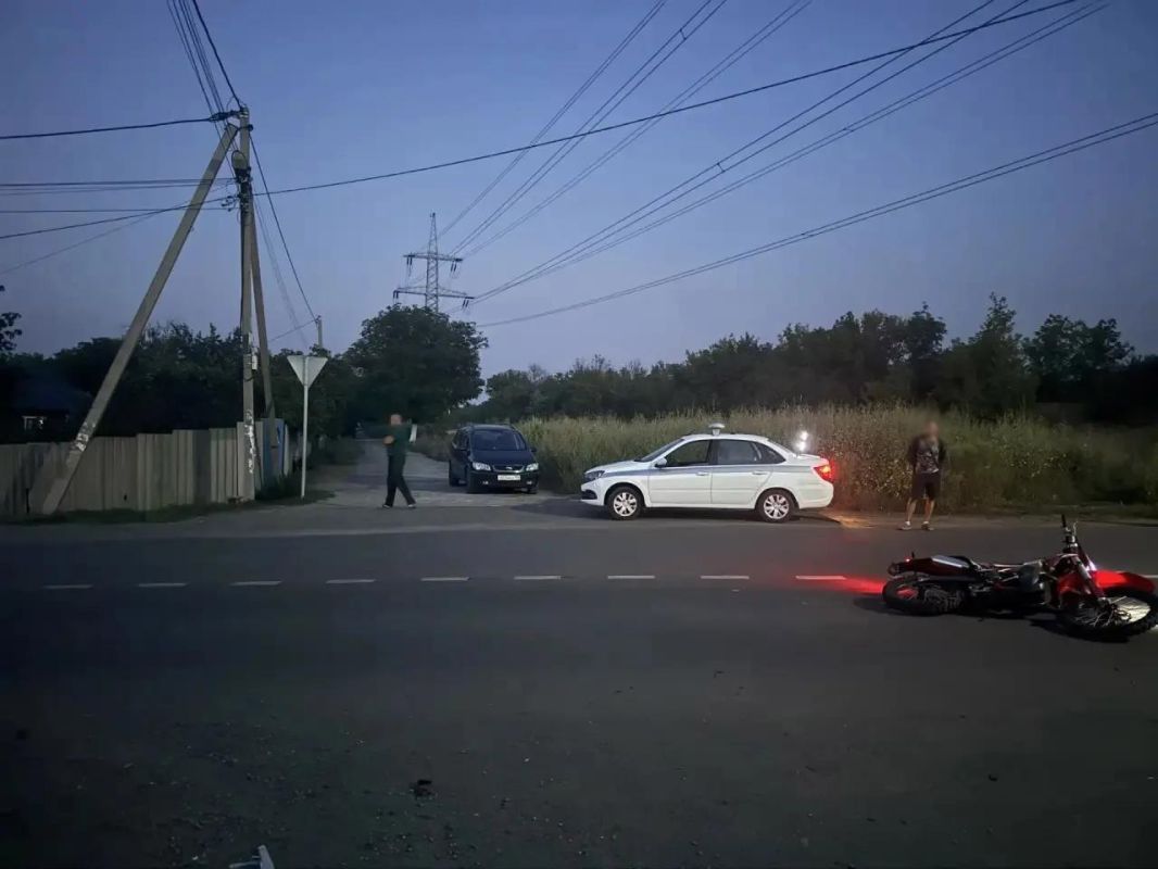 Полицейские за сутки зарегистрировали ряд ДТП с участием несовершеннолетних Полицейские за сутки зарегистрировали ряд ДТП с участием несовершеннолетних